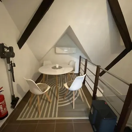 Kleines Einzelzimmer Nr. 7 In Kleve